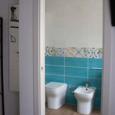 ゲストハウス Voglia Di ナポリ