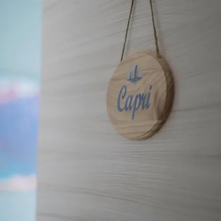 Voglia Di 3* ナポリ